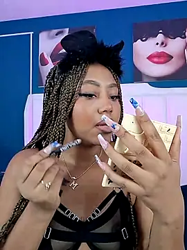 AngelaRoberts online show from October 2025 04:24:02 AM