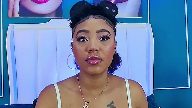 AngelaRoberts online show from October 2025 04:04:01 AM