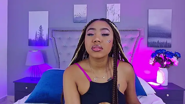 AngelaRoberts online show from November 2025 04:56:01 AM