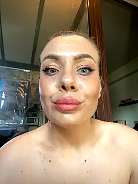 emmasweett11 online show from October 2025 07:39:02 AM