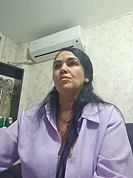 VickyDivinee online show from September 2025 06:08:01 PM