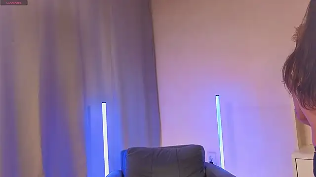 EvonTracey online show from November 2025 11:10:01 AM