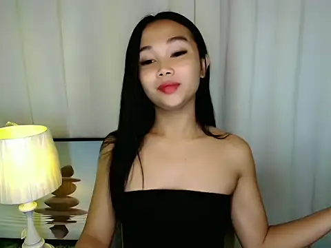 Snapshot of SultryCyraFoxmore chatting on July 2026 04:47:01 AM SultryCyraFoxmore online show from July 2026 04:47:01 AM