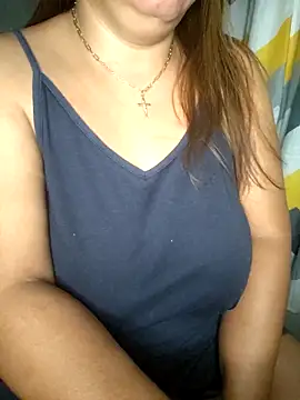 Snapshot of lady_rosie chatting on February 2026 09:03:02 PM lady rosie online show from February 2026 09:03:02 PM