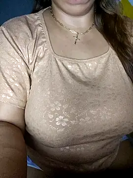 Snapshot of lady_rosie chatting on March 2026 12:35:02 PM lady rosie online show from March 2026 12:35:02 PM