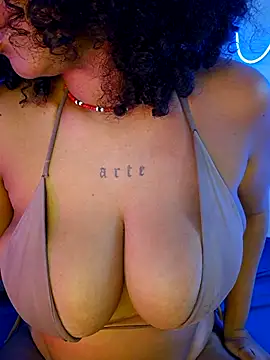 afrodeusa online show from November 2025 06:29:01 PM