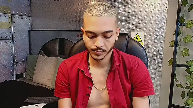 MarcusRain  online show from February 2026 04:04:02 PM