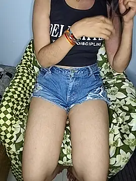 Snapshot of Laila_Pahadi chatting on September 2025 06:24:01 AM Laila Pahadi online show from September 2025 06:24:01 AM