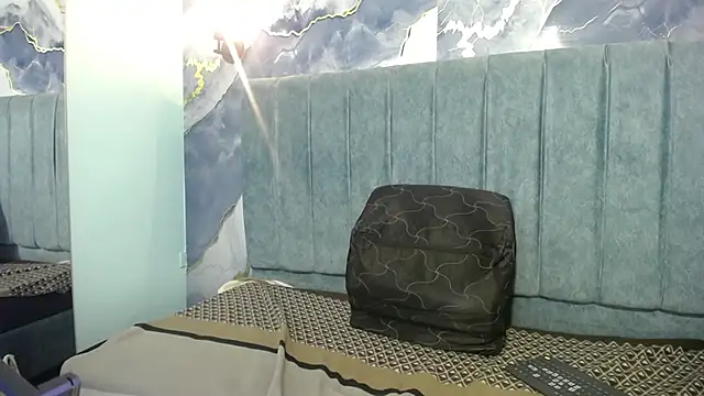 canela a73 online show from November 2025 09:00:02 PM