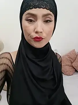 Snapshot of jamila_zair chatting on June 2026 05:46:01 AM jamila zair online show from June 2026 05:46:01 AM