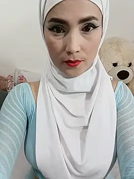 Snapshot of jamila_zair chatting on July 2026 03:18:02 PM jamila zair online show from July 2026 03:18:02 PM