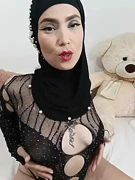 Snapshot of jamila_zair chatting on July 2026 08:34:02 PM jamila zair online show from July 2026 08:34:02 PM