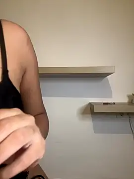 Snapshot of Fatiel1256 chatting on November 2025 11:25:02 PM Fatiel1256 online show from November 2025 11:25:02 PM