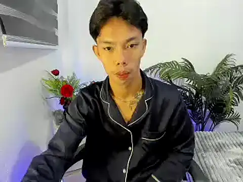 Snapshot of jersthebigfuckerxxx chatting on October 2025 04:29:01 AM jersthebigfuckerxxx online show from October 2025 04:29:01 AM