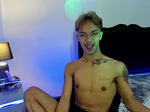 Snapshot of jersthebigfuckerxxx chatting on October 2025 11:36:01 PM jersthebigfuckerxxx online show from October 2025 11:36:01 PM