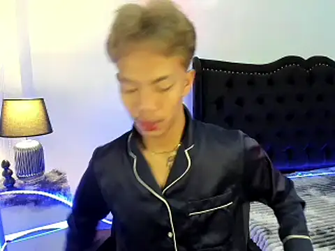 jersthebigfuckerxxx online show from October 2025 10:18:02 PM