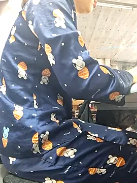 irina hana online show from December 2025 12:52:02 AM