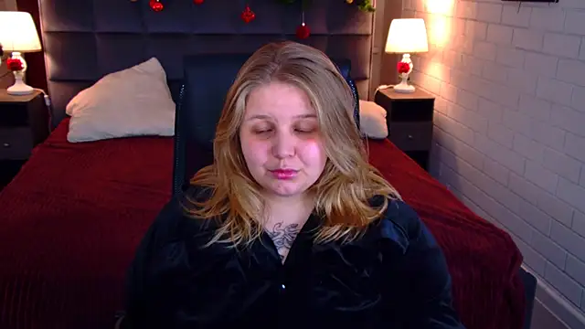 SladaDell online show from December 2025 01:17:02 PM