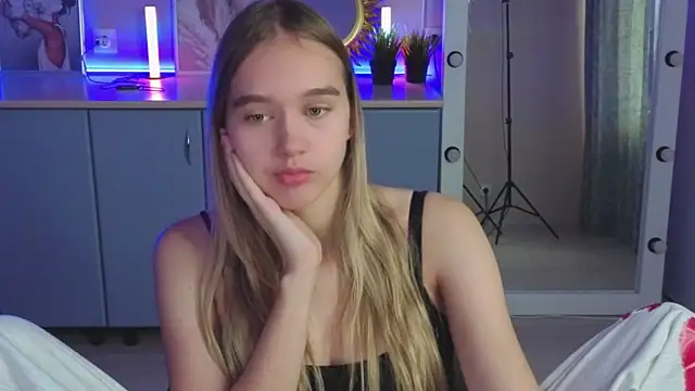 Vel1ka online show from September 2025 09:31:01 AM