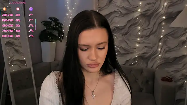 Aria Mila online show from February 2026 11:17:01 AM