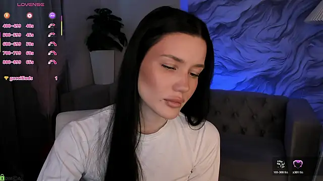 Aria Mila online show from March 2026 03:25:01 AM