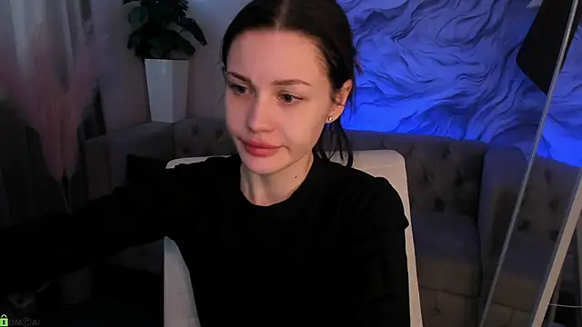 Aria Mila online show from April 2026 03:07:02 AM