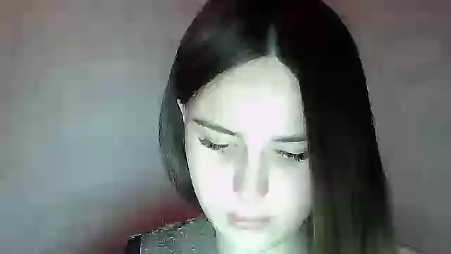 SweetLoraa online show from April 2026 08:51:02 PM