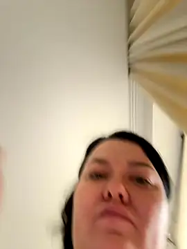 SunnyLeila2101 online show from November 2025 09:52:02 AM