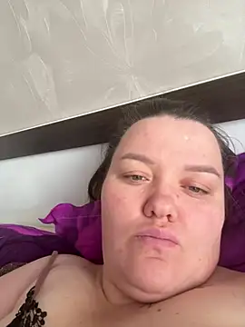 SunnyLeila2101 online show from April 2026 11:14:02 AM