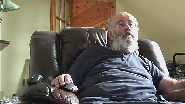 janzer13 online show from October 2025 12:36:02 PM