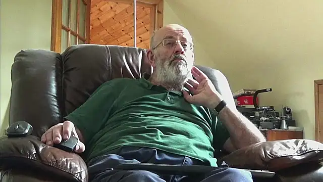 janzer13 online show from March 2026 12:38:02 PM