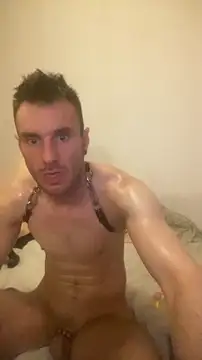 sexbooy27 online show from April 2026 06:16:02 AM