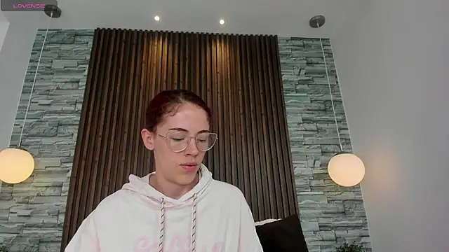 melodyvega0591 online show from October 2025 01:33:02 PM