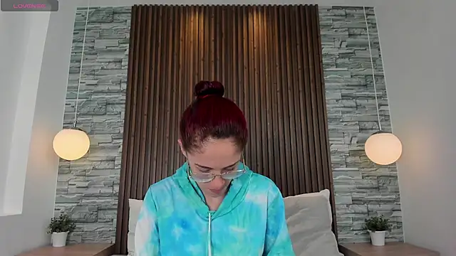 melodyvega0591 online show from October 2025 12:41:02 PM
