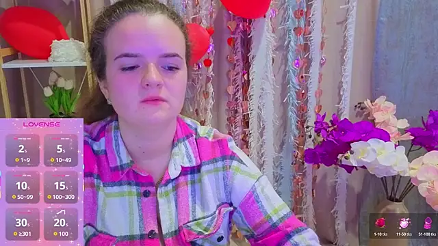 Snapshot of Luisa_Rosee chatting on February 2026 08:16:02 PM Luisa Rosee online show from February 2026 08:16:02 PM