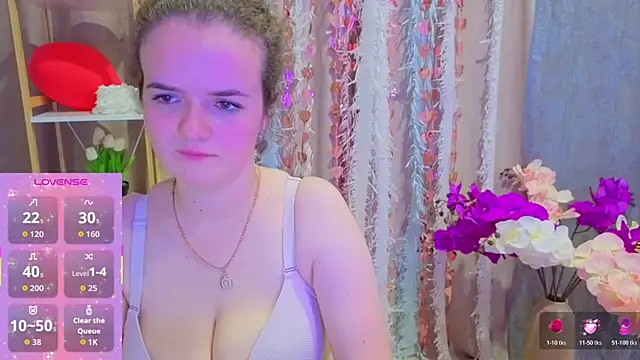 Snapshot of Luisa_Rosee chatting on February 2026 06:49:02 PM Luisa Rosee online show from February 2026 06:49:02 PM