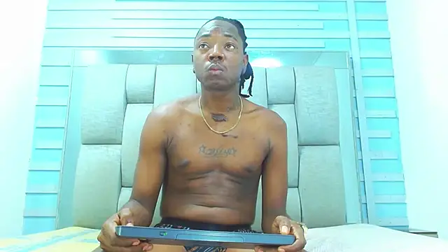 Black Fire10 online show from December 2025 07:10:01 PM