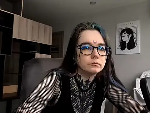 Snapshot of HighelikeGirl chatting on October 2025 07:12:02 AM HighelikeGirl online show from October 2025 07:12:02 AM