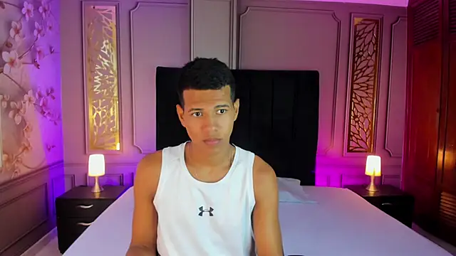 KingStark  online show from October 2025 11:20:02 AM