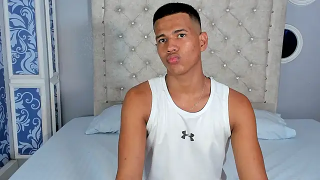 KingStark  online show from February 2026 02:49:02 AM