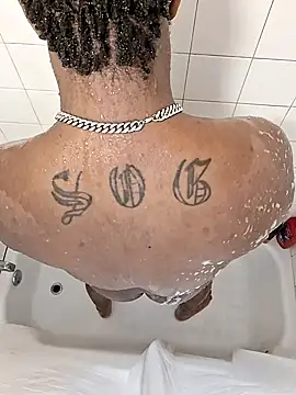 KeYBuMp323 online show from November 2025 03:06:01 AM