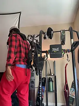 KeYBuMp323 online show from December 2025 03:32:01 PM