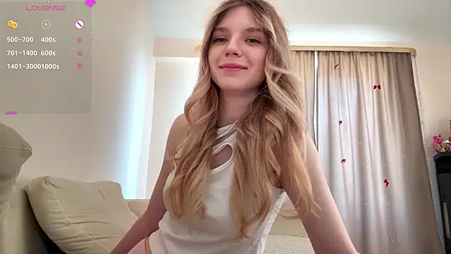 FruityXo online show from July 2026 01:19:01 PM