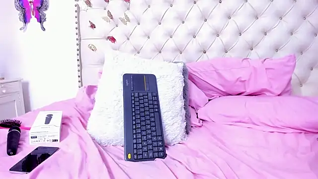 cris dulce online show from February 2026 03:12:01 AM