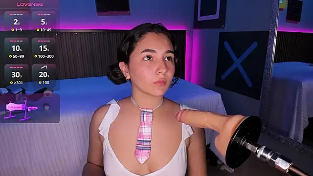 Zoe Ruiiz online show from March 2026 01:55:01 AM