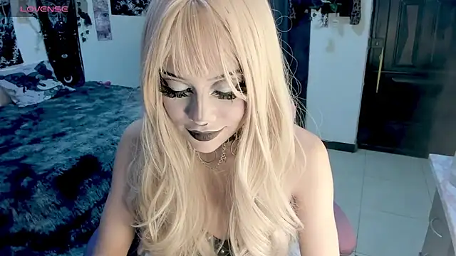 GothKitten666 online show from April 2026 02:26:02 AM