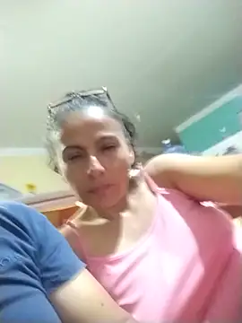 chocoluze online show from June 2026 04:24:02 AM