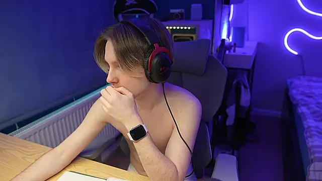 Serxyi online show from April 2026 02:04:02 PM