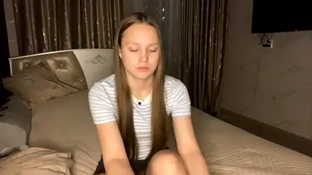 SoSweetGirl online show from October 2025 12:22:02 PM