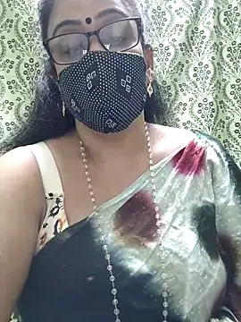 sweet-lotus online show from October 2025 04:07:02 PM